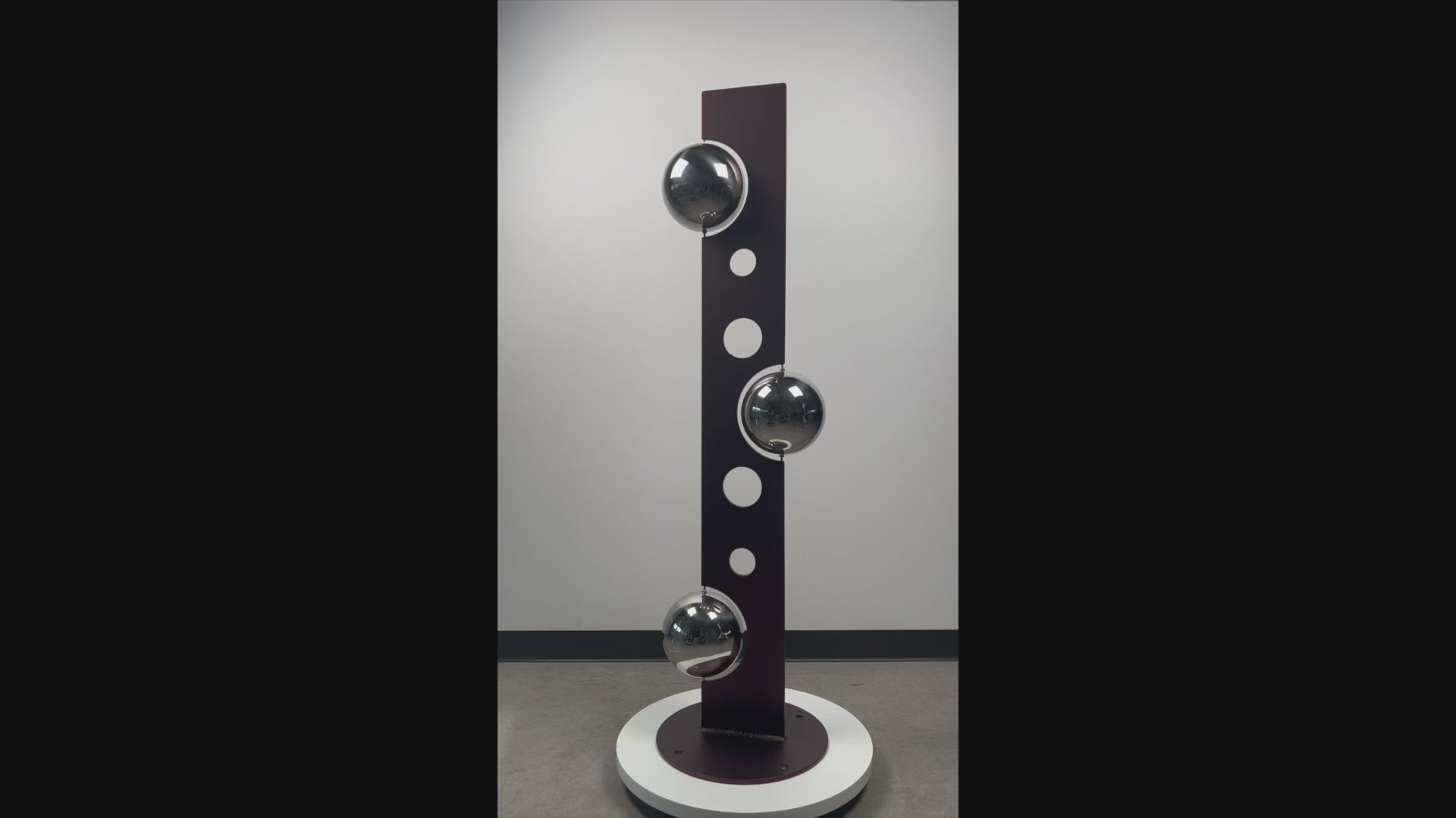 Contemporary metal sculpture "Supernal" by Ottawa artist Timothy Gordon Johnson