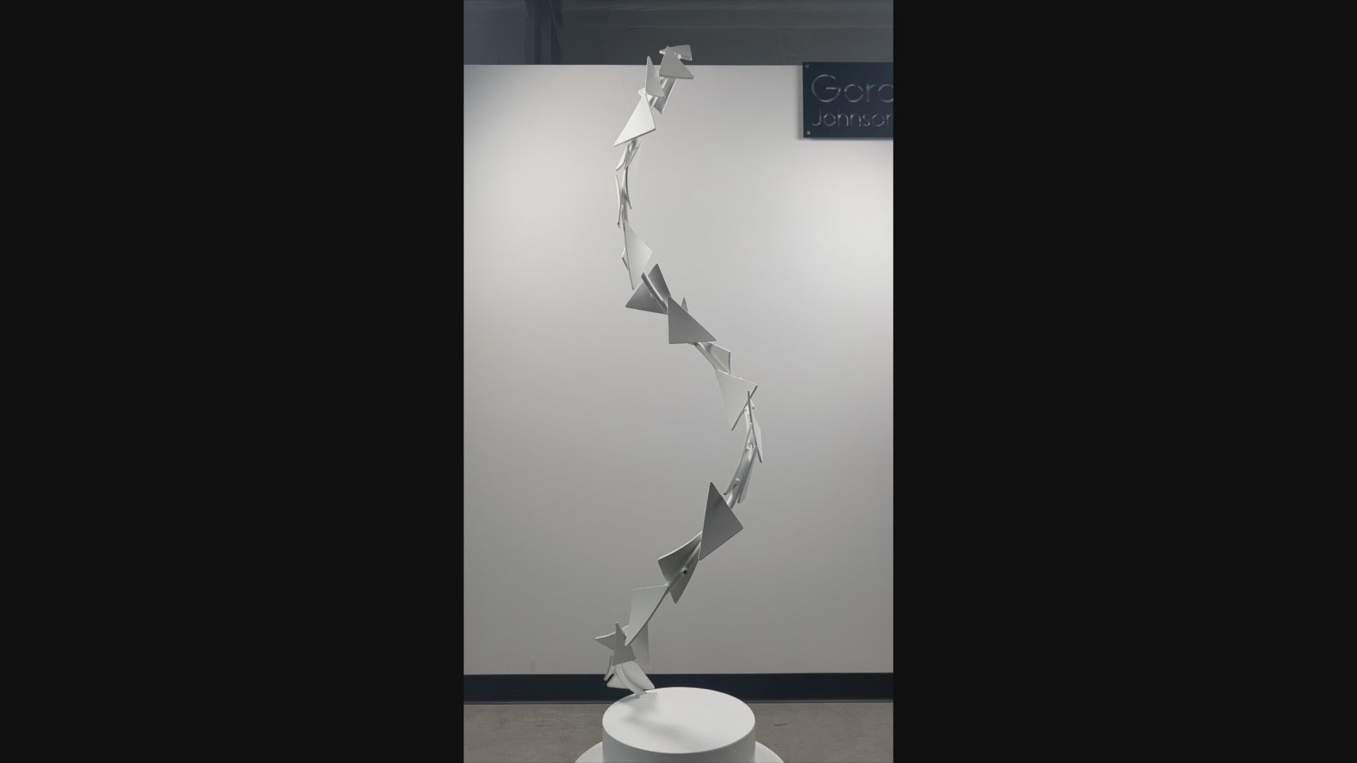 Dragon's Tail 360 video - Contemporary metal sculpture by Ottawa artist Timothy Gordon Johnson