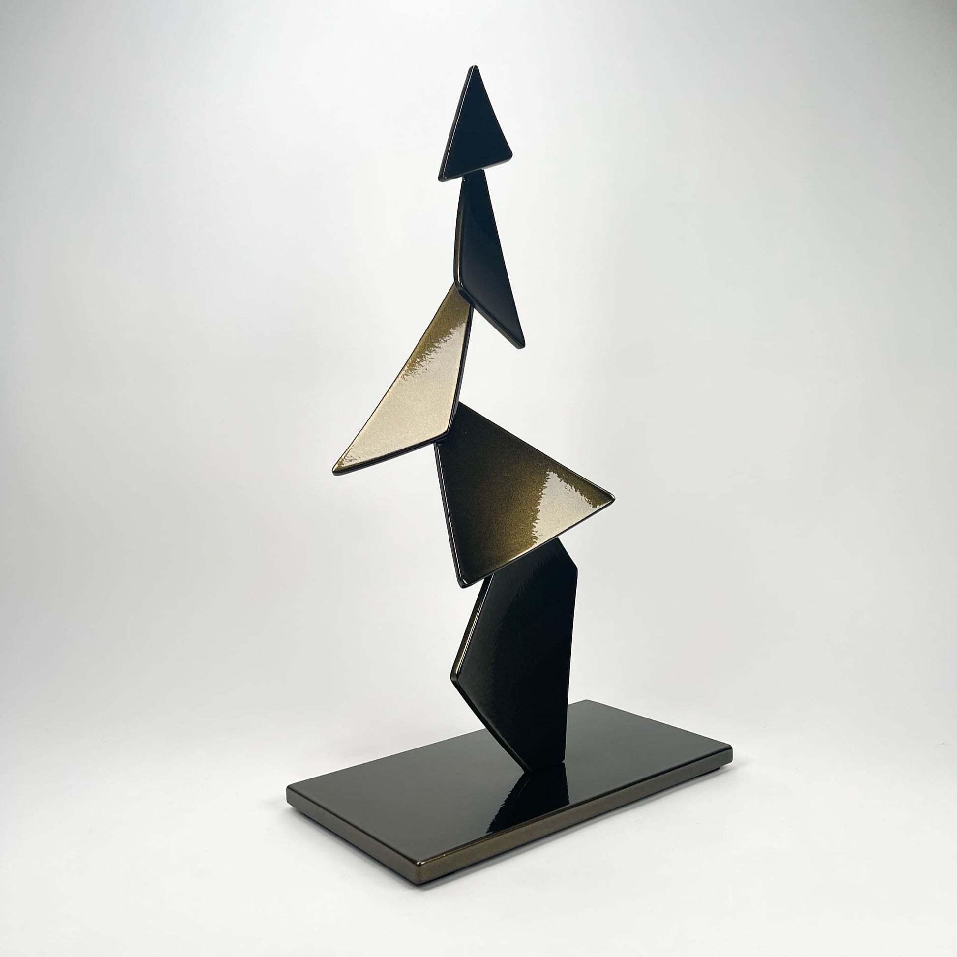 Gordon Johnson Art contemporary metal sculpture, a modern metal art series Flutter by Ottawa artist Timothy Gordon Johnson