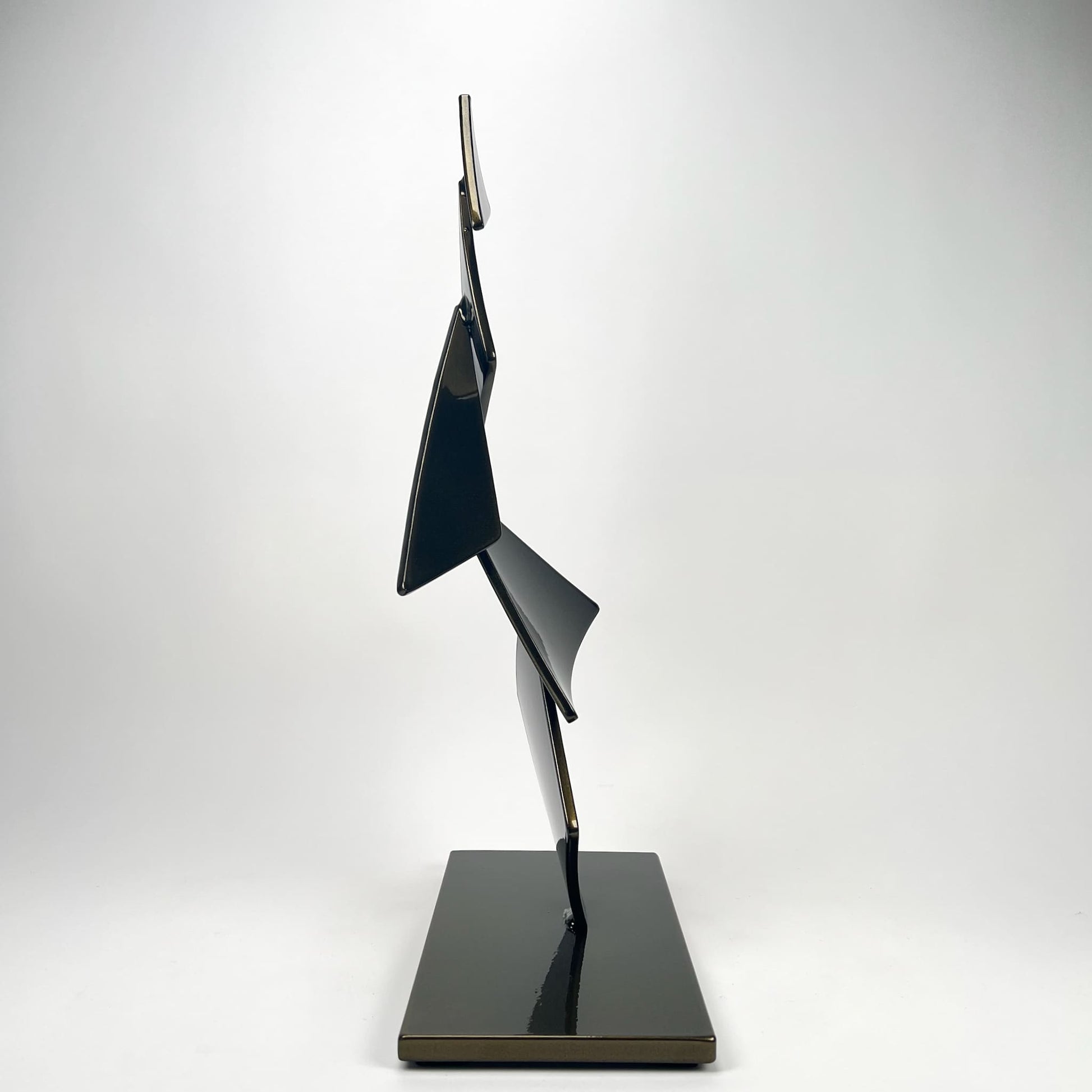 Gordon Johnson Art contemporary metal sculpture, a modern metal art series Flutter by Ottawa artist Timothy Gordon Johnson