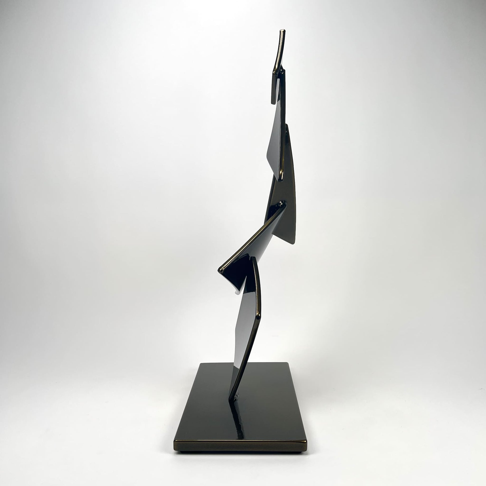 Gordon Johnson Art contemporary metal sculpture, a modern metal art series Flutter by Ottawa artist Timothy Gordon Johnson