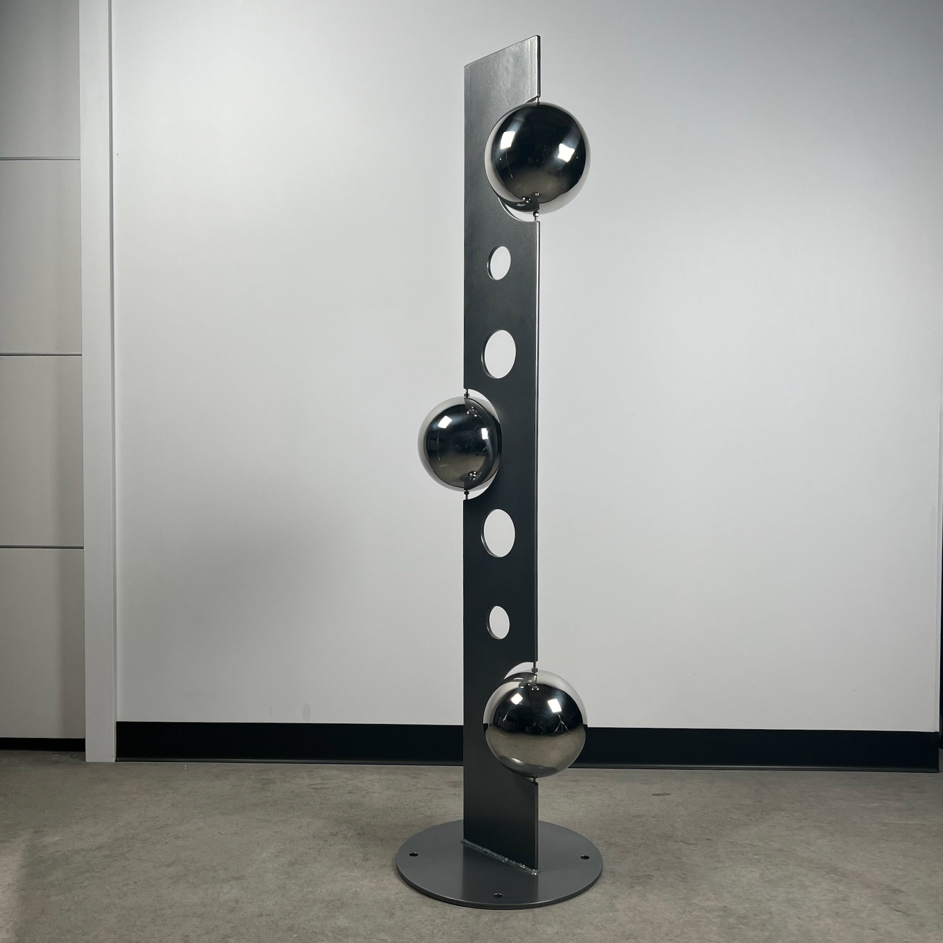 Supernal - Contemporary metal sculpture by Ottawa artist Timothy Gordon Johnson